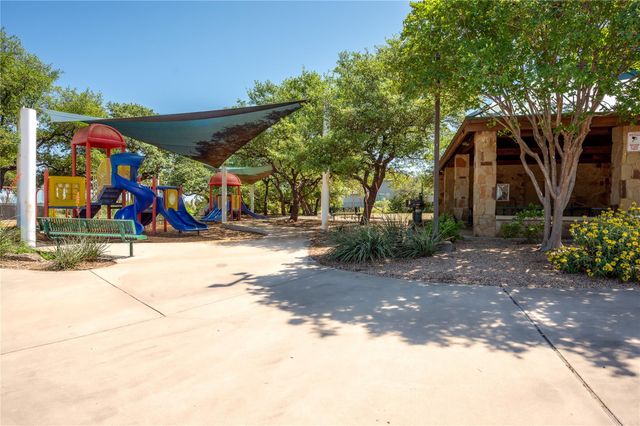 22121 Rose Grass LN, Spicewood, TX 78669