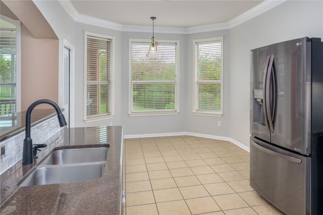 22121 Rose Grass LN, Spicewood, TX 78669