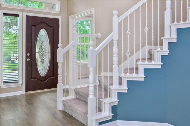 22121 Rose Grass LN, Spicewood, TX 78669