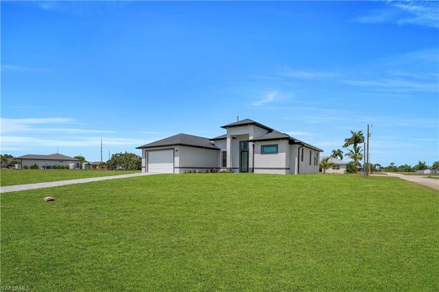 1701 NW 24th PL, Cape Coral, FL 33993