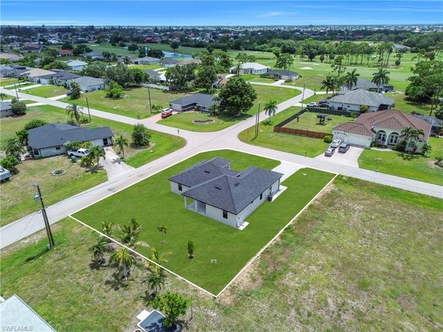 1701 NW 24th PL, Cape Coral, FL 33993
