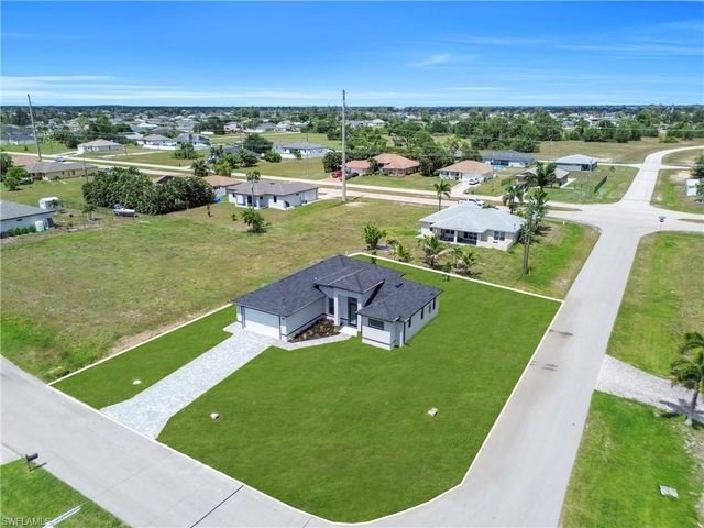 1701 NW 24th PL, Cape Coral, FL 33993