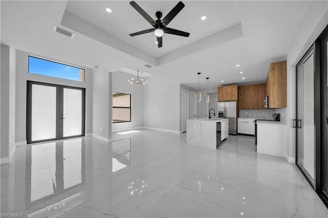 1701 NW 24th PL, Cape Coral, FL 33993