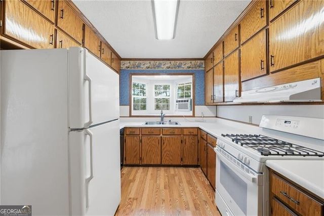 4864 Allen Circle SE, Acworth, GA 30102