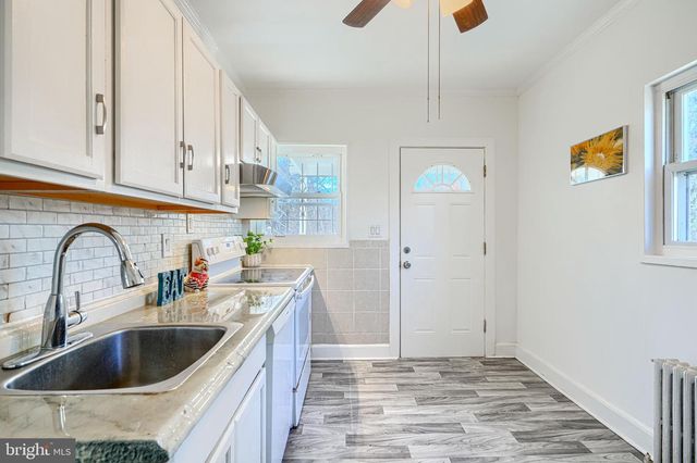 4905 FABLE ST, Capitol Heights, MD 20743