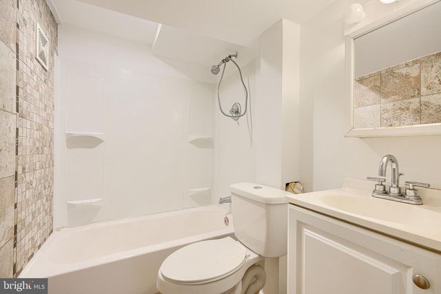 4905 FABLE ST, Capitol Heights, MD 20743