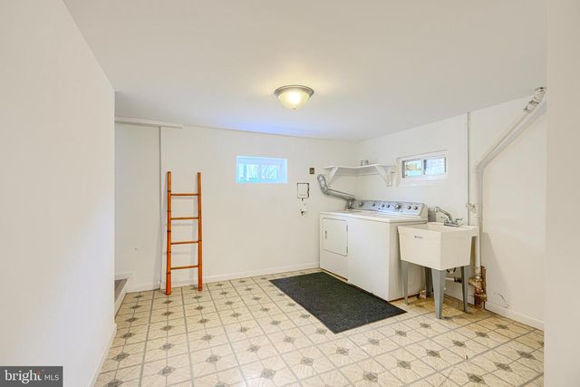 4905 FABLE ST, Capitol Heights, MD 20743