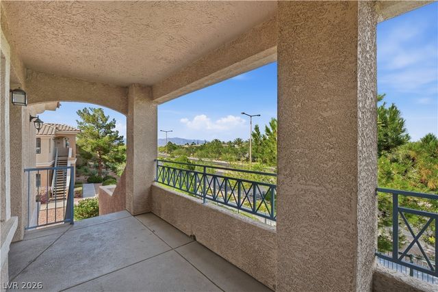 424 Pine Haven Street 202, Las Vegas, NV 89144
