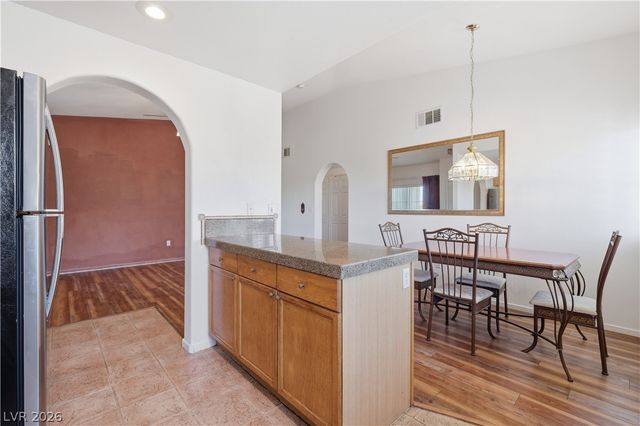 424 Pine Haven Street 202, Las Vegas, NV 89144