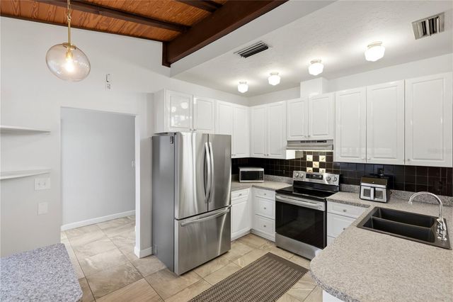 4232 PANDORA ROAD, Venice, FL 34293