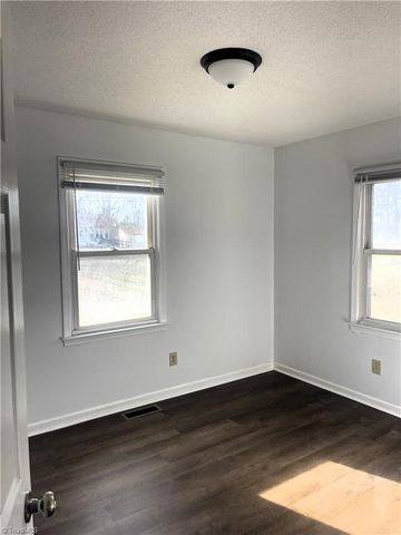 1328 E Council Street, Salisbury, NC 28146