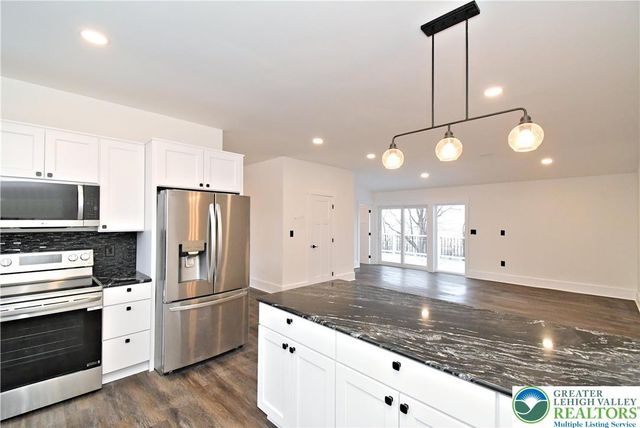 501 Skyline Drive, Allentown City, PA 18103