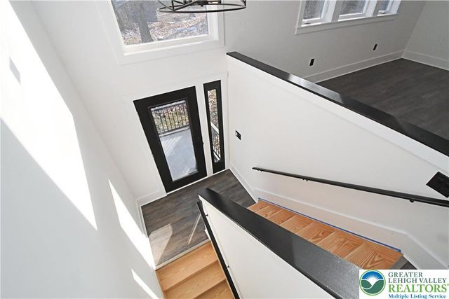 501 Skyline Drive, Allentown City, PA 18103