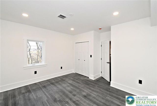 501 Skyline Drive, Allentown City, PA 18103