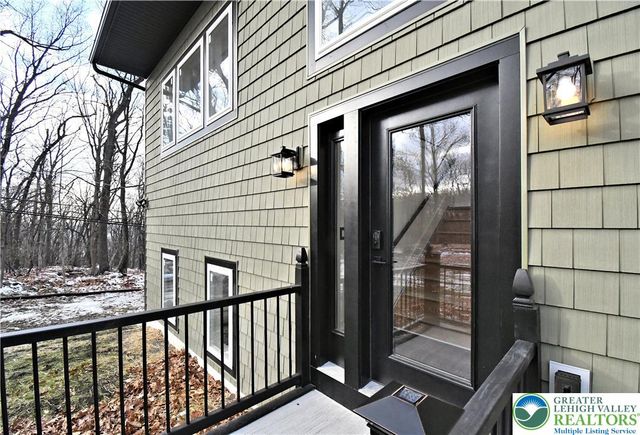 501 Skyline Drive, Allentown City, PA 18103