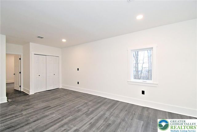 501 Skyline Drive, Allentown City, PA 18103