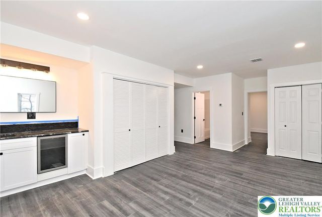 501 Skyline Drive, Allentown City, PA 18103