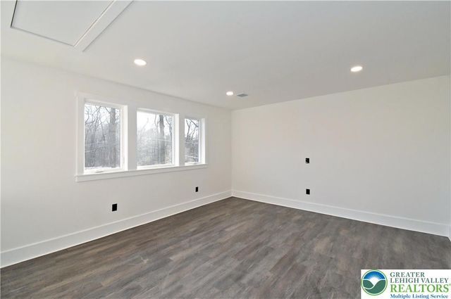 501 Skyline Drive, Allentown City, PA 18103