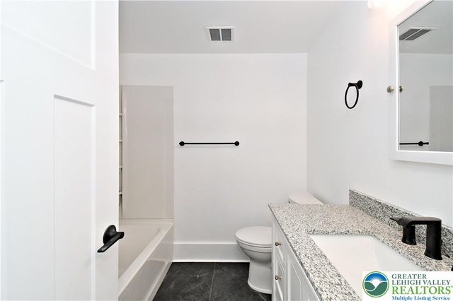 501 Skyline Drive, Allentown City, PA 18103