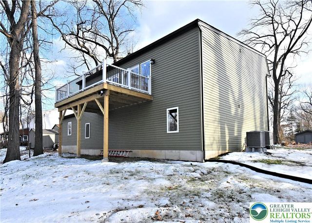 501 Skyline Drive, Allentown City, PA 18103