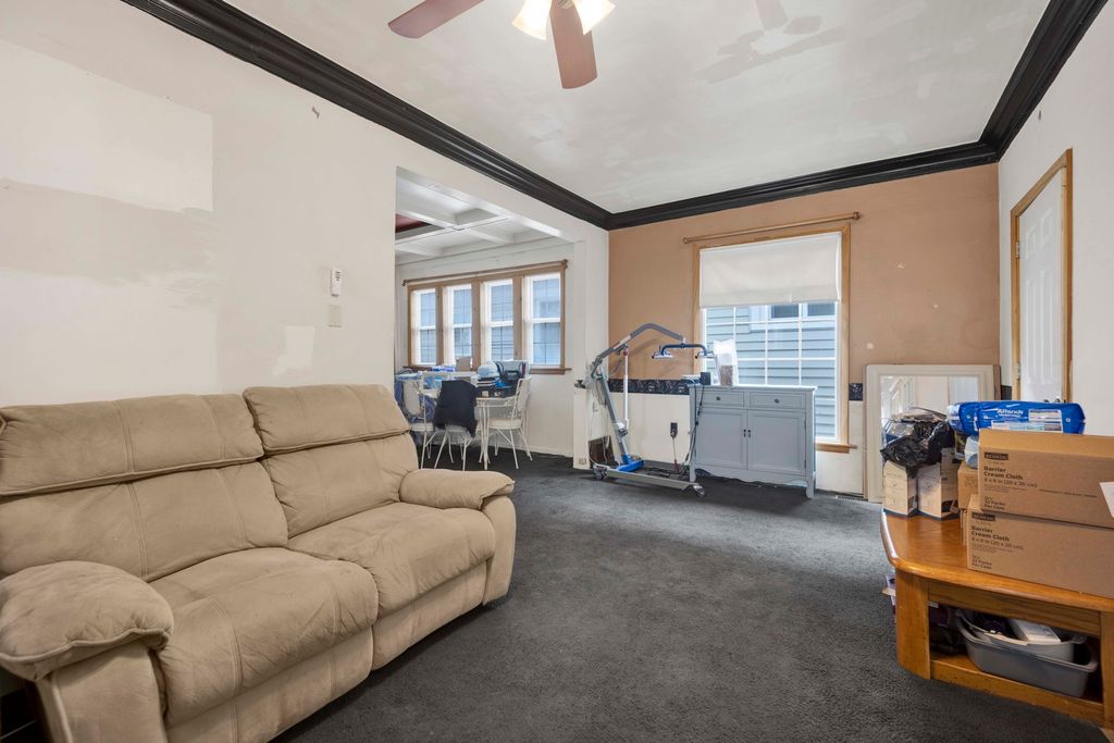 4829 W Hutchinson Street, Chicago, IL 60641 — photo 5