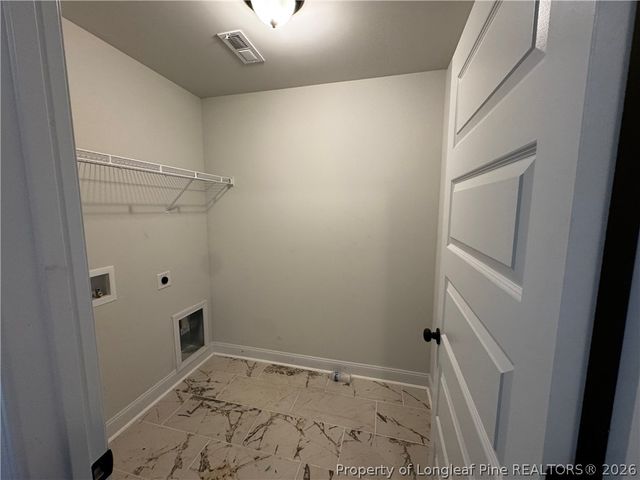 7194 Manassas Street, Fayetteville, NC 28304