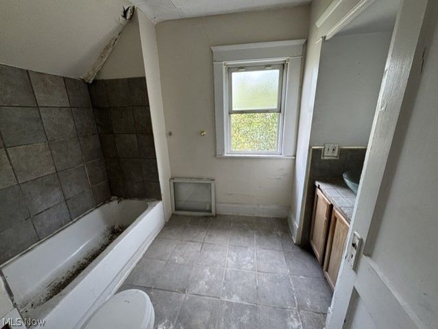 3219 E Overlook Road, Cleveland Heights, OH 44118