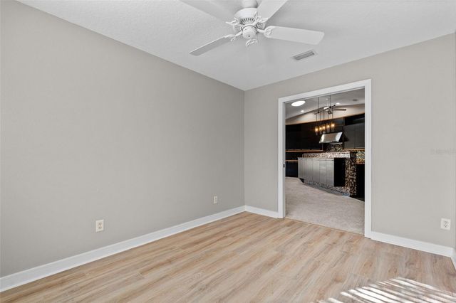 228 51ST STREET CIRCLE E, Palmetto, FL 34221