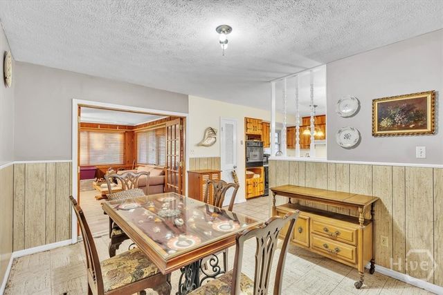 810 Walthour Road, Savannah, GA 31410