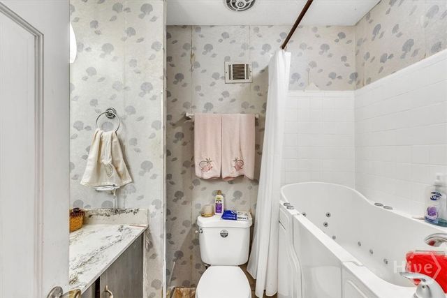 810 Walthour Road, Savannah, GA 31410