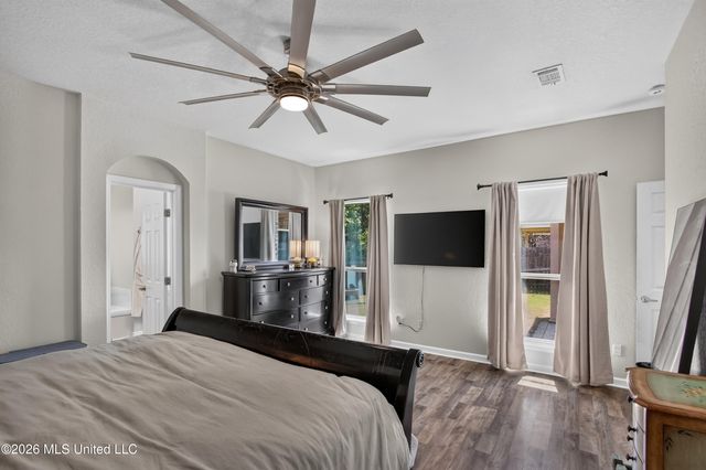 10281 English Manor Drive, Gulfport, MS 39503