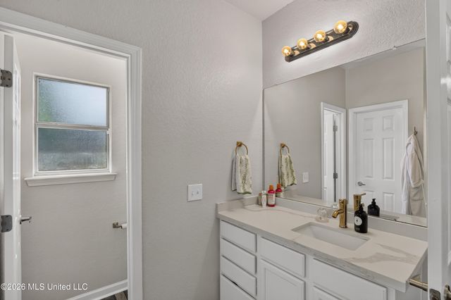 10281 English Manor Drive, Gulfport, MS 39503
