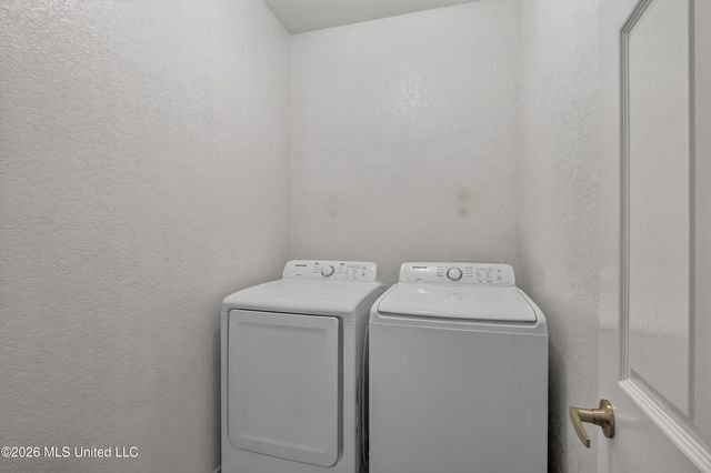 10281 English Manor Drive, Gulfport, MS 39503