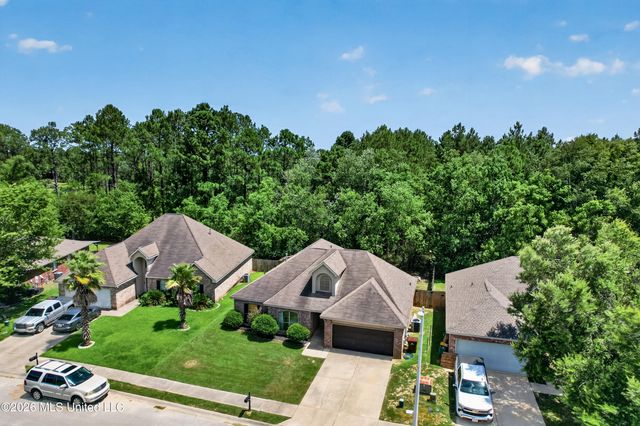 10281 English Manor Drive, Gulfport, MS 39503
