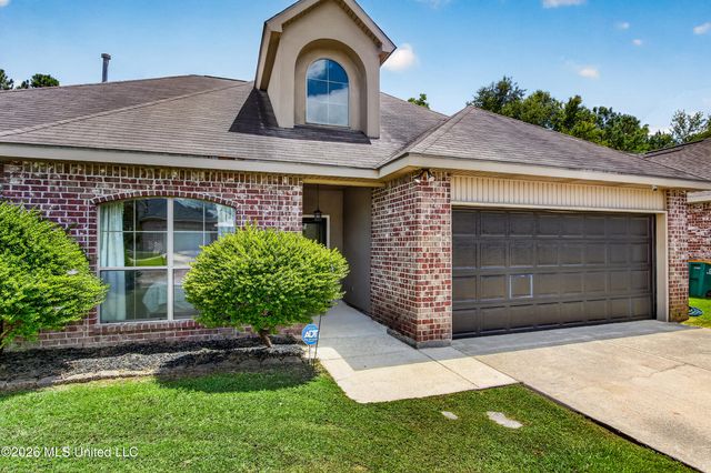 10281 English Manor Drive, Gulfport, MS 39503