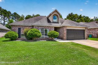 10281 English Manor Drive, Gulfport, MS 39503