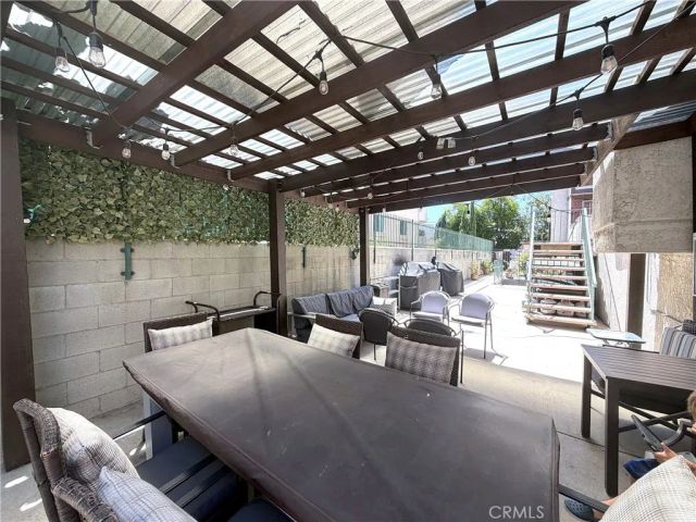 11940 Weddington Street 16, Los Angeles, CA 91607