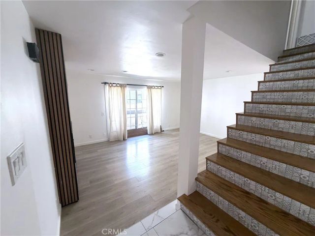 11940 Weddington Street 16, Los Angeles, CA 91607