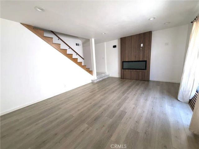11940 Weddington Street 16, Los Angeles, CA 91607