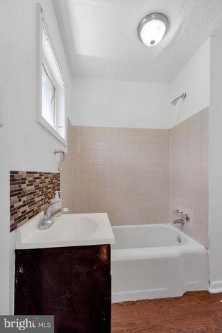 234 WINDSOR AVE, Upper Darby, PA 19082