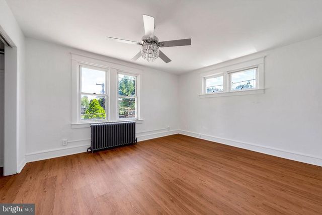 234 WINDSOR AVE, Upper Darby, PA 19082