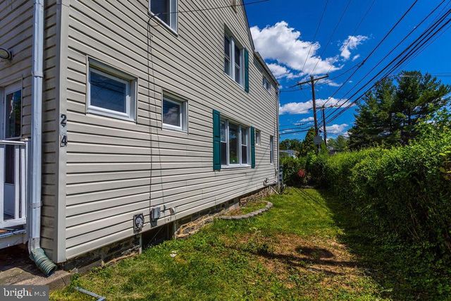 234 WINDSOR AVE, Upper Darby, PA 19082