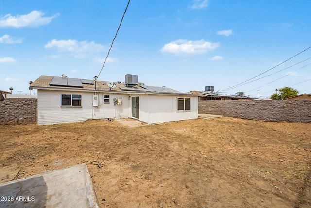 4837 W HIGHLAND Avenue, Phoenix, AZ 85031