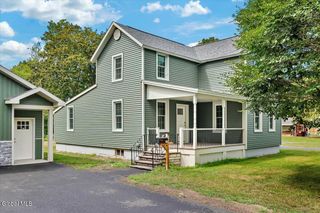 27 Van Ness Avenue, Greenwich, NY 12834