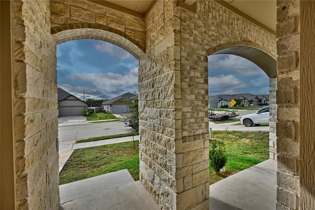 1010 Fannin Street, Brenham, TX 77833