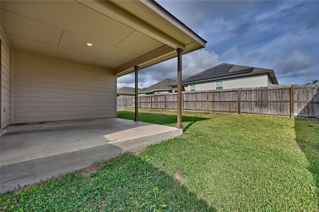 1010 Fannin Street, Brenham, TX 77833