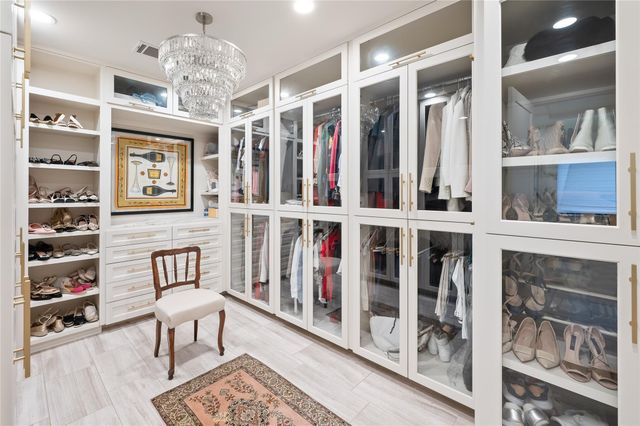 11518 Shadow Way, Houston, TX 77024