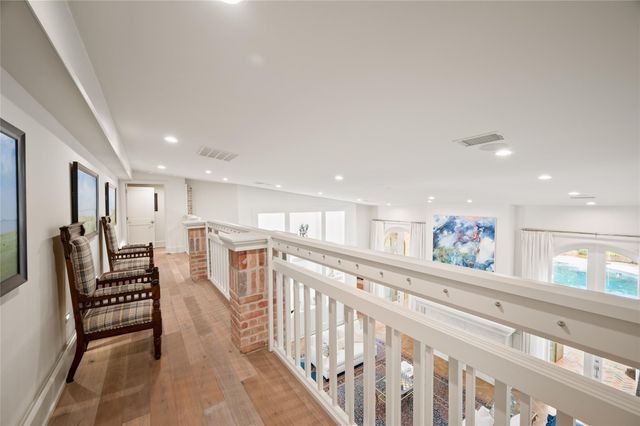 11518 Shadow Way, Houston, TX 77024