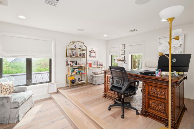 11518 Shadow Way, Houston, TX 77024