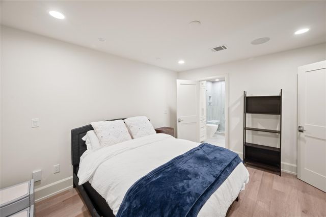 11518 Shadow Way, Houston, TX 77024